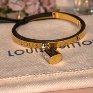 Authetic Louis Vuitton Lock It Bracelet Gold w/ Crystal Pavé Lock Charm –